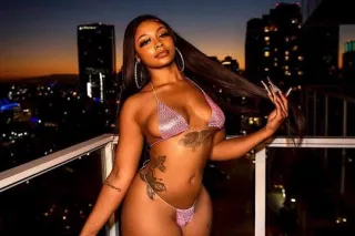 FACETIME SHOWS AVAILABLE 💋 100... - Image 2