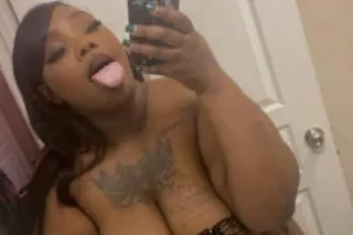 Come Enjoy Bbw Nia 📍Specials !... - Image 2