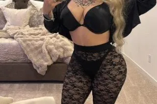 💫5 Star Blonde Bombshell💫 - 30 - Image 4