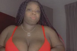 NEW TO TOWN 5'1 🍫Darkskin BBW🫣AVAILBLE👅💦 - Image 2