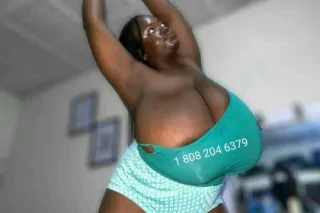 Thirsty 4 TITTS late night sho... - Image 1