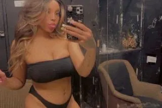 ⭐ BUSTY BADDIE WITH BUBBLE BOOTY ⭐ - Image 2