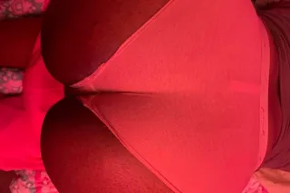 🌹🌹HEARD YOU LIKE CHOCOLATE GIR... - Image 1