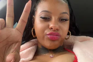 !!NEW PICS!!📸PREGNANT PUSSY TH... - Image 2