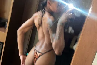 hey dada😘I'M IN UR CITY FOR THE WKND, YES I'M FREE, YES IMA FREAK😋😈 lets see if u can get me wetter than it is outside🤭💦💦 slim, sexy, and submissive😏 tight grip, takes deep strokes🍆 gags and chokes when givin throat👅💦 like a  - Image 2
