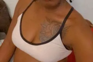 AVAILABLE RIGHT NOW SERIOUS IN... - Image 2