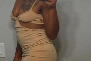 AVAILABLE RIGHT NOW SERIOUS IN... - Image 4