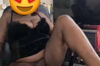 ❤💞💦 sexy chocolate and fine asf💞💦🤑 - Image 1