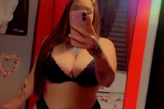 looking to be your good slut -... - Image 2