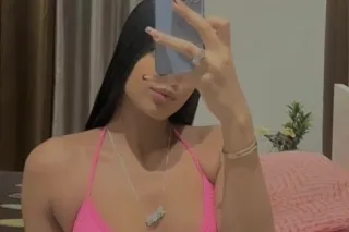 Hola soy una hermosa latina di... - Image 2