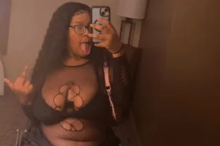 last night here 💦🔥 specials 60... - Image 3