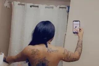 Here For A Good Time Not A Long Time 😏 - Image 4