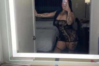 CUM treat yourself🤤😻💦 Sexxii Mixed babe(Back in Town) - Image 5