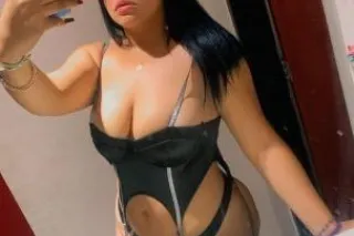 Latina🔥 - Image 1