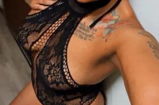 ⚠⚠ CAUTION ⚠⚠ SLIPPERY WHEN WE... - Image 3