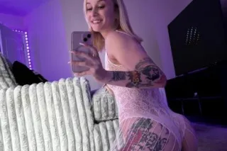 Petite Tatted Blonde💋💦 - 21 - Image 4