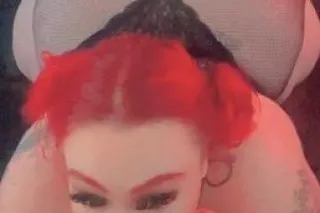 Back for a short time 💃Tattooed redhead BBW ready to play!! - Image 5