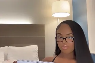 BACK IN TOWN💋MIDGET 4FT💋❗100% ... - Image 3