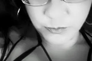 Irresistible 44Gs, BJ specials... - Image 2