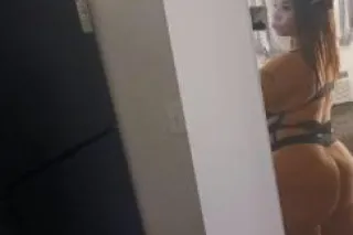 80 qv special !! today only 💋 ... - Image 1