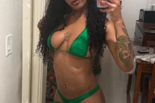 too sexy for words.. too tempting not too touch 🫦 - Image 7