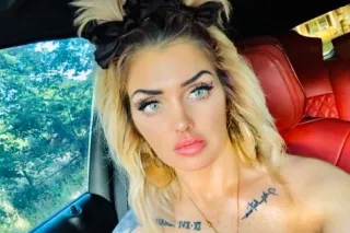 Girlfriend Experience - Image 5