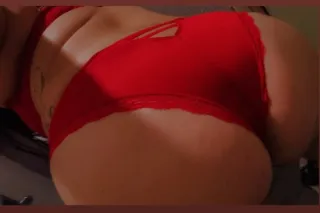 This pussy is wet, come take a dive. Tie me up like i'm a surprise - Image 5