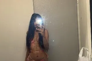 Young Sexy Foreign Petite Woman😍🥰😘 - Image 10