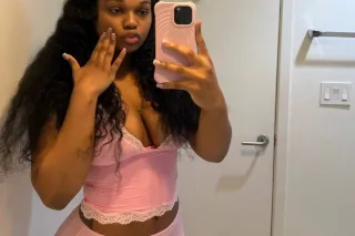 sumn so sexy 😏 - 20 - Image 1