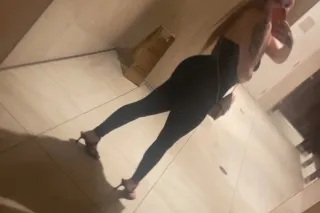 catch me in town while you can 😍💋!!! - Image 5