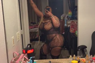 Throw it Back Thursday 👅🙃💦🍆🐱 i... - Image 2