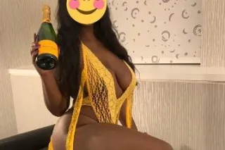 Pussy on Demand 🚗🐱💦 - Image 5