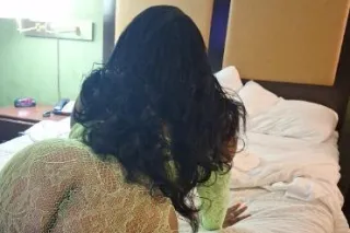 Big booty Massage Queen - Image 3