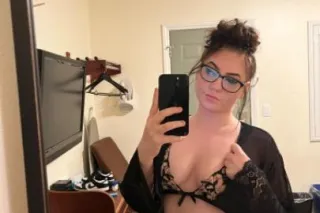 😜Text or CALL me here👉2 0 5 5 ... - Image 2