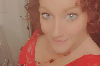 bad ass white girl - Image 5