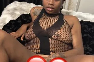 Chocolate pleaser🍫💦 - Image 4