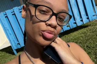 S OUTCALLS - Image 8