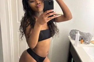 YOUR FAV EXOTIC FREAK 🇭🇹🇯🇵🦄OUTCALLS ONLY . @1empressdaexpensive - Image 7