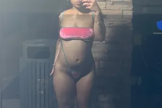 🌟Ready 4 Hookup💕 I’m 22 bby 😍 ... - Image 3