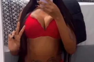 miss pretty💋 - Image 1