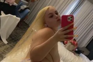 CHANEL BARBIE 🥰😍😜💦 LAST DAY HERE HURRY AND COME SEE ME 😘😘😘 - Image 12
