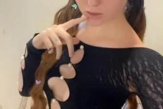 𝙿𝚎𝚝𝚒𝚝𝚎 𝙵𝚄𝙽 𝚂𝙽𝙾𝚆𝙱𝚄𝙽𝙽𝚈💕🥰LETS HAV... - Image 1