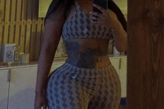 (LAST DAY) 150hh 200hr specials 💦 AFRICAN QUEEN Sweet Like Honey But Freaky Like A Porn Starr 😋😜😝 - Image 4