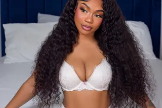 🥂𝖨𝗇𝖽𝗎𝗅𝗀𝖾 𝗂𝗇 Elegance 𝗐𝗂𝗍𝗁 𝖧𝖺𝗓𝖾... - Image 2