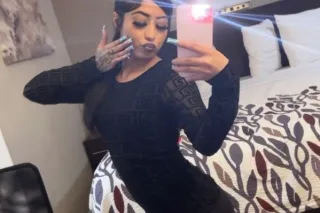 your favorite sexy petite lati... - Image 1