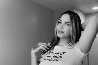 Sexy Latina 🫠 - 24 - Image 1