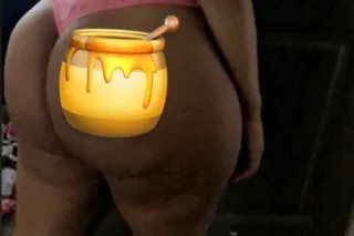 Hey baby 💋💋💋lets have some fun - Image 3