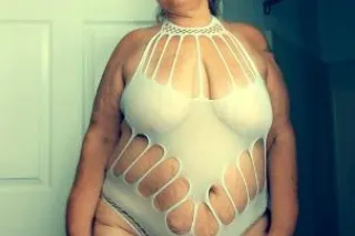 cum get this wet wet in shannom today - Image 9