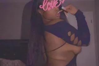 TRY M3 IM WET AND TIGHT AND READY 💦😋🌹🌹😍 - Image 1
