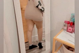 sexy latina visitando - Image 7